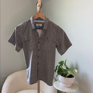 Magellan boys Charcoal fishing Shirt sz M